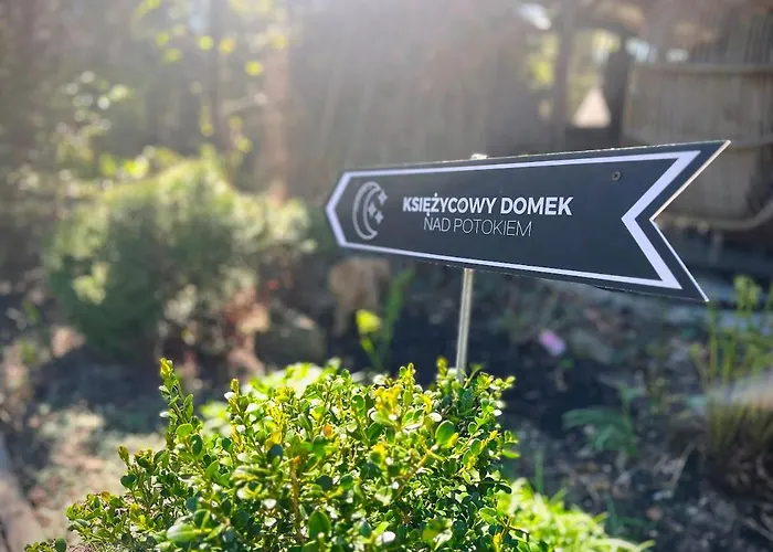 Ksiezycowy Domek Nad Potokiem